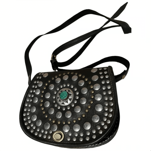 Handgemachte Boho Ledertasche mit Stein handgefertigt aus echtem Leder