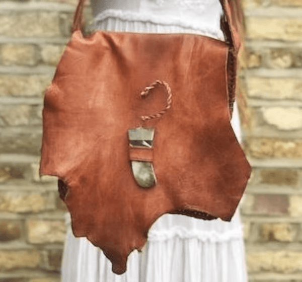 Wunderschöne Umhängetasche, Ledertasche im Vintage Look ist handgefertigt aus hochwertigem robusten Ziegenleder