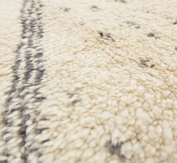 BENI OURAIN ORIGINAL HANDGEARBEITETER HOCHFLOR BERBERTEPPICH VINTAGE