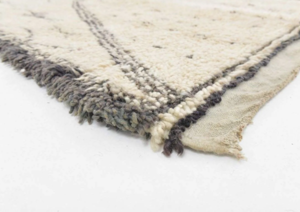 BENI OURAIN ORIGINAL HANDGEARBEITETER HOCHFLOR BERBERTEPPICH VINTAGE